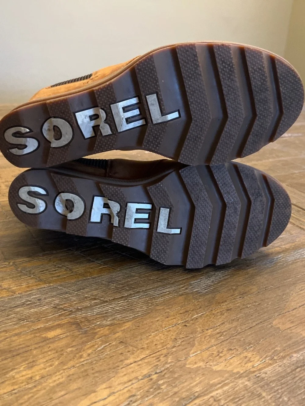 Sorel Joan of Arctic Wedge Chelsea boot